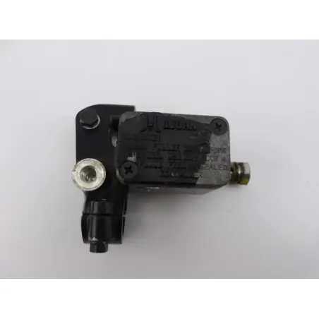 Maitre cylindre frein arriere QUADRO D 350 2012 - 2013
