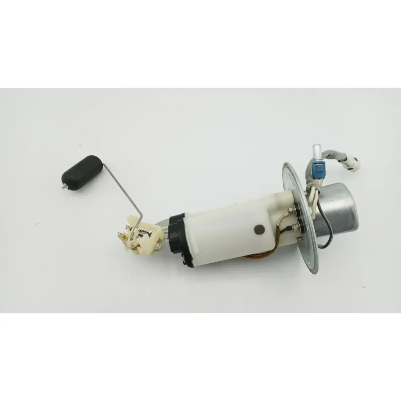 Pompe a essence SUZUKI GSX 1300 BKING 2007 - 2011