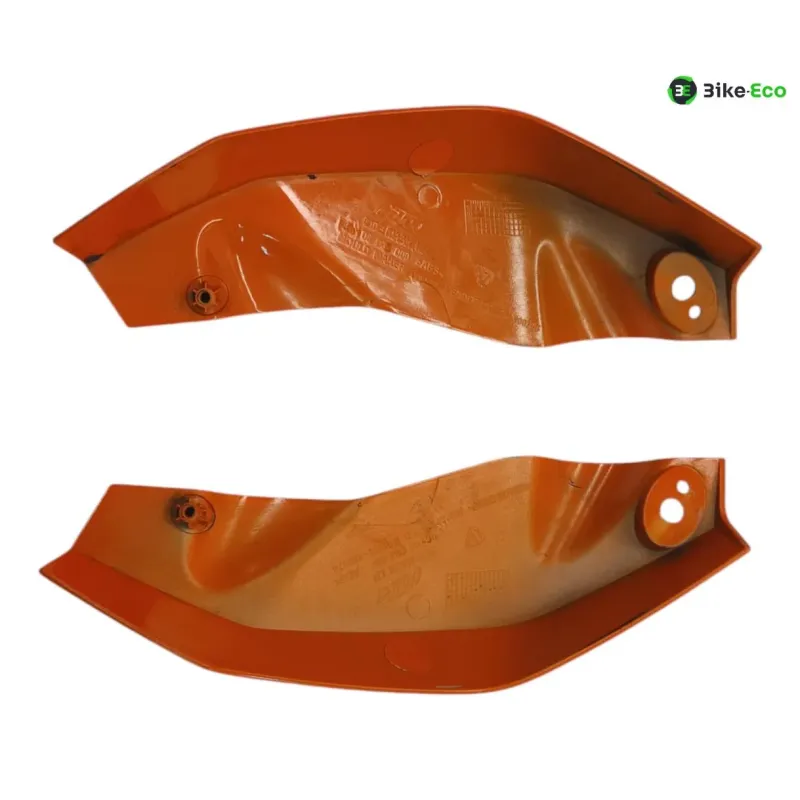 cache carenage face avant droit gauche KTM DUKE 125 2011-2016