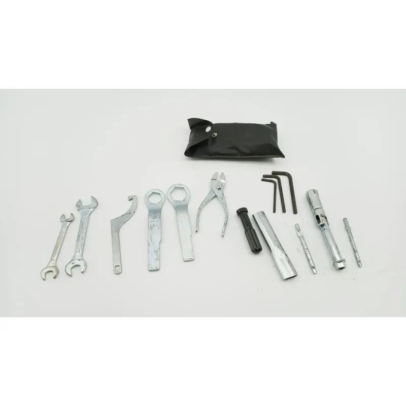 Trousse outil KAWASAKI KLE 650 VERSYS 2010 - 2014