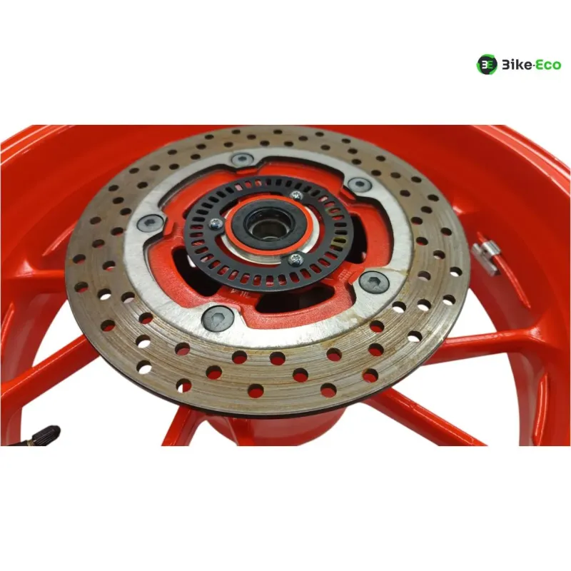 Jante arriere YAMAHA YZF 700 2022-2024 R7
