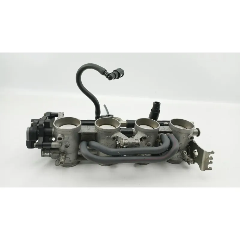 Rampe d'injection SUZUKI GSR 750 2011 - 2016