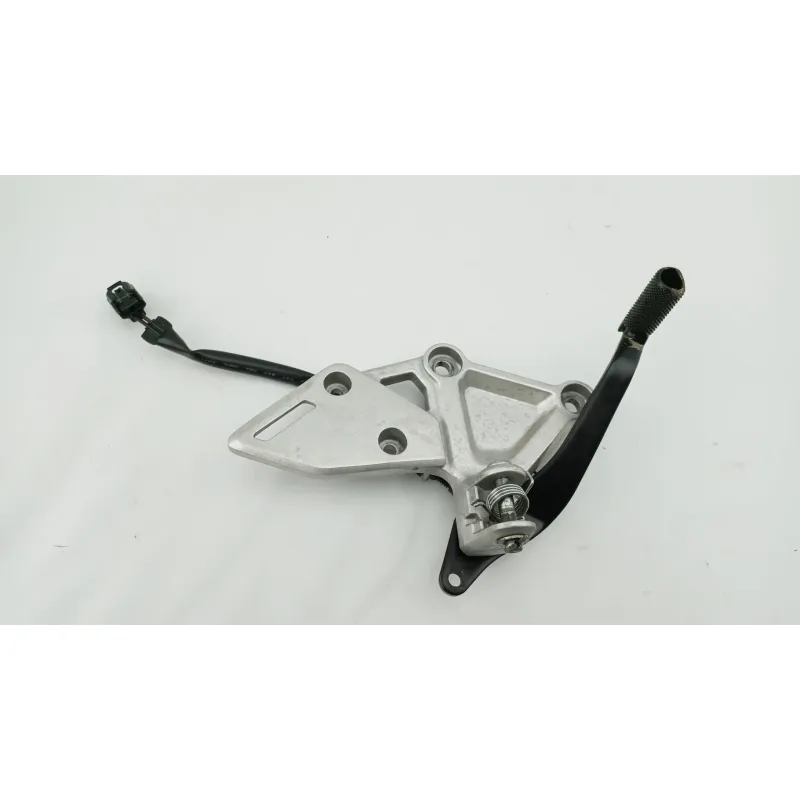 Platine avant droite HONDA CBR 650 R ABS 2019 - 2020