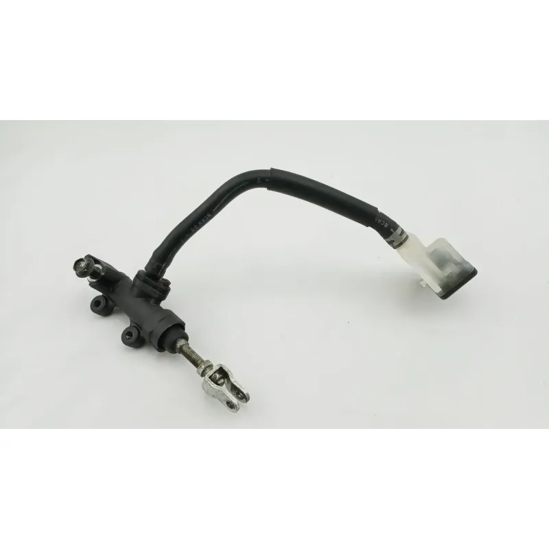 Maitre cylindre frein arriere SUZUKI GS 500 2003 - 2006