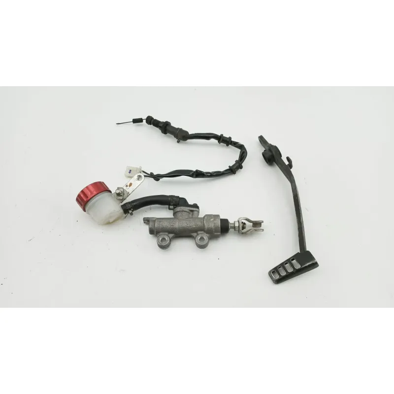 Maitre cylindre frein arriere HONDA CBR 125 R 2011 - 2016