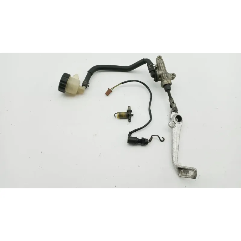 Maitre cylindre frein arriere YAMAHA FZR 1000 1991 - 1992