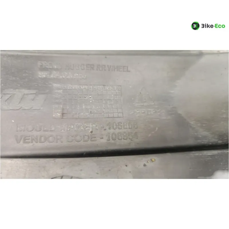 Passage de roue KTM DUKE 125 2011-2016