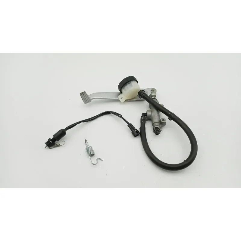 Maitre cylindre frein arriere KAWASAKI ER6 650 N 2009 - 2011
