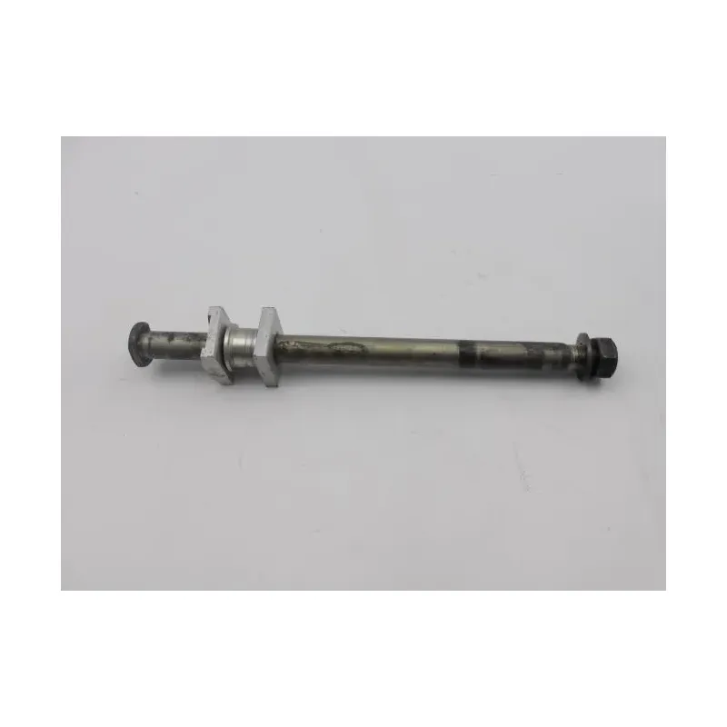 Axe de roue arriere TRIUMPH TIGER 1050 2007 - 2012