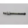 Axe de roue arriere TRIUMPH TIGER 1050 2007 - 2012