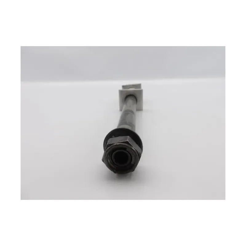 Axe de roue arriere TRIUMPH TIGER 1050 2007 - 2012