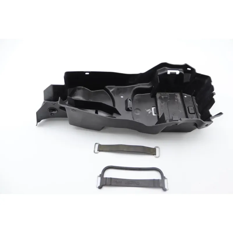 Passage de roue TRIUMPH STREET TRIPLE 675 R 2007 - 2011