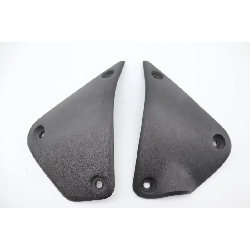 Habillage de cadre droit SUZUKI VX 800 1991 - 1997