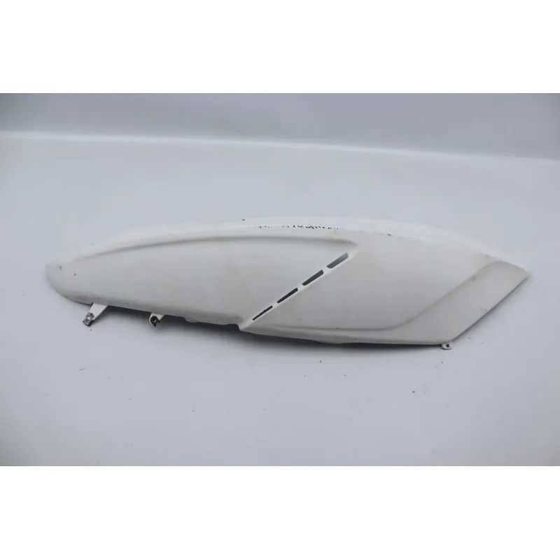 Coque arriere droit GILERA GP 800 2007 - 2009