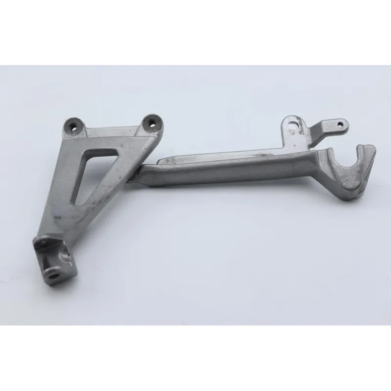 Platine arriere gauche TRIUMPH SPRINT 955 RS 2000 - 2003