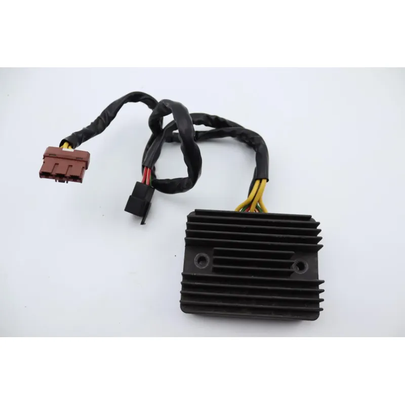 Regulateur charge batterie PIAGGIO MP3 250 2006 - 2009