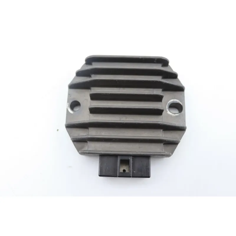 Regulateur charge batterie PIAGGIO VESPA GRANTURISMO 125 2004 - 2006