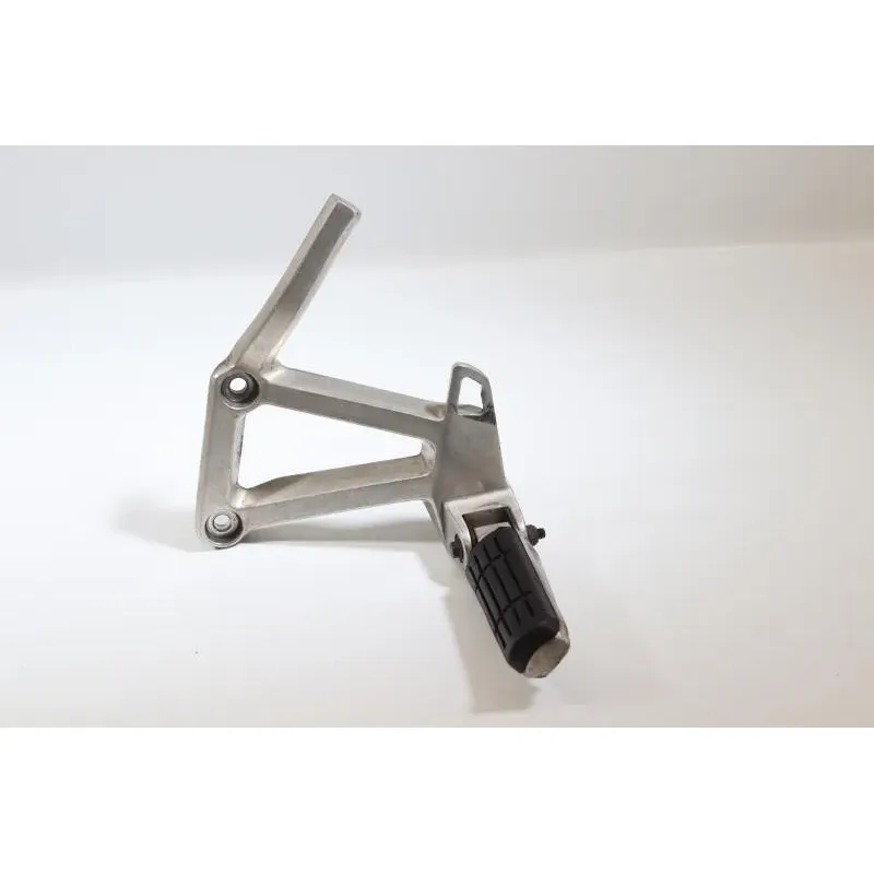 Platine arriere gauche YAMAHA FZS 600 FAZER 1998 - 2001
