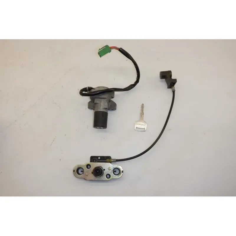 Jeu de serrure contacteur a cle SUZUKI GSE 500 1996 - 2000