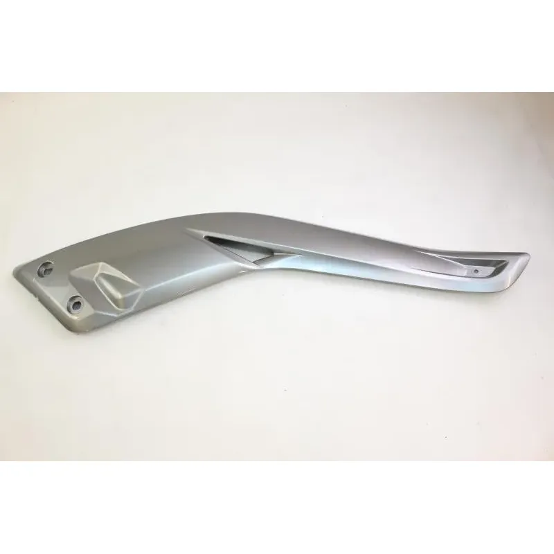 Cache carenage sous selle gauche YAMAHA YPR 125 XMAX 2010 - 2012