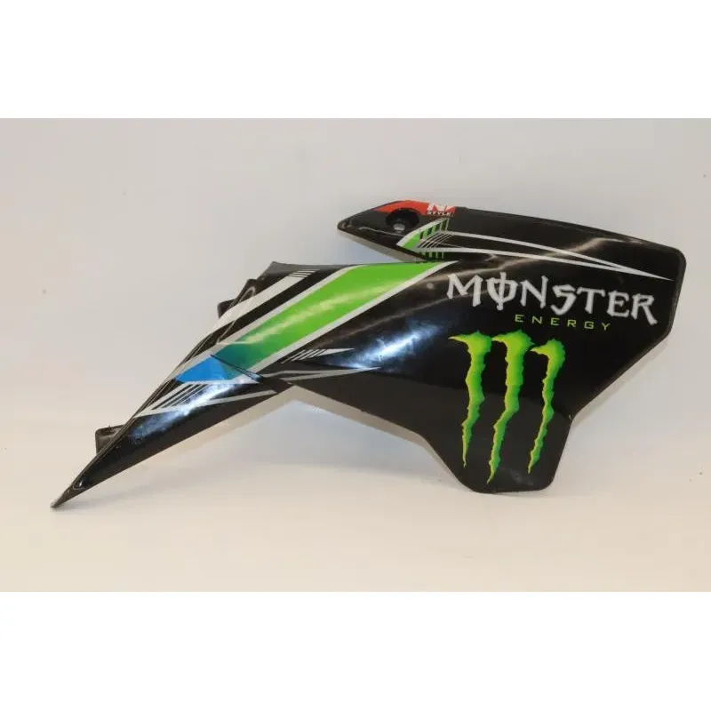 Flanc avant droit THUMPSTAR STREETER 125 2007 - 2007