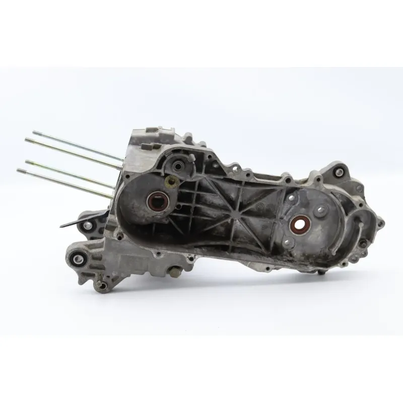 Bas moteur PEUGEOT KISBEE 50 2010 - 2020