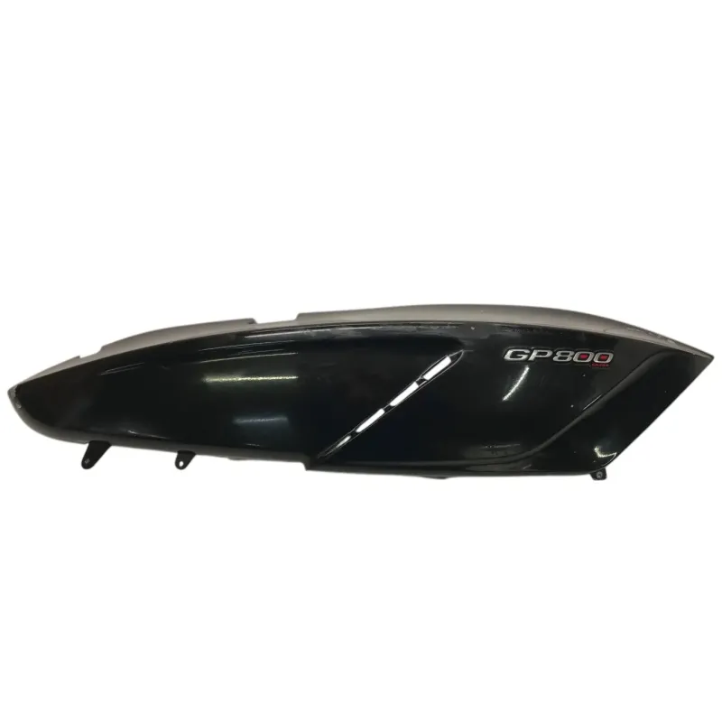 Cache carenage coque arriere droit GILERA GP 800 2007-2011