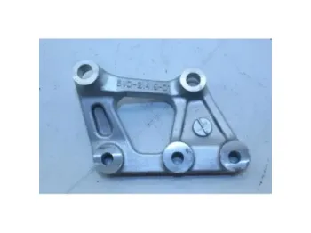 Support moteur droit YAMAHA TDM 850 1991 - 1995