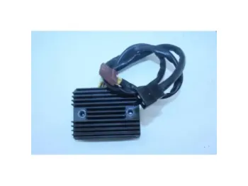 Regulateur charge batterie PIAGGIO MP3 250 LT 2008 - 2009