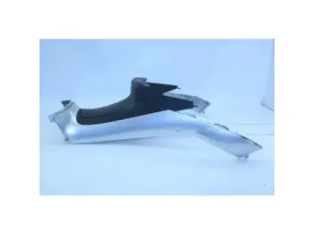 Cache carenage centrale marche pieds plancher PIAGGIO MP3 300 TOURING 2010 - 2013