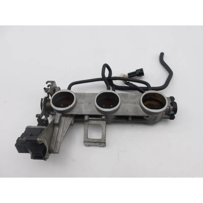 Rampe d'injection TRIUMPH TIGER 1050 2007 - 2012