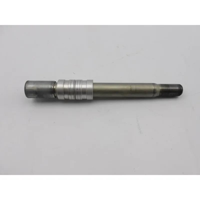 Axe de roue avant TRIUMPH TIGER 1050 2007 - 2012