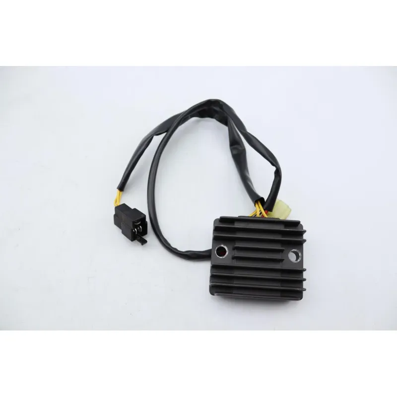 Regulateur charge batterie SUZUKI DR 125 1994 - 2003
