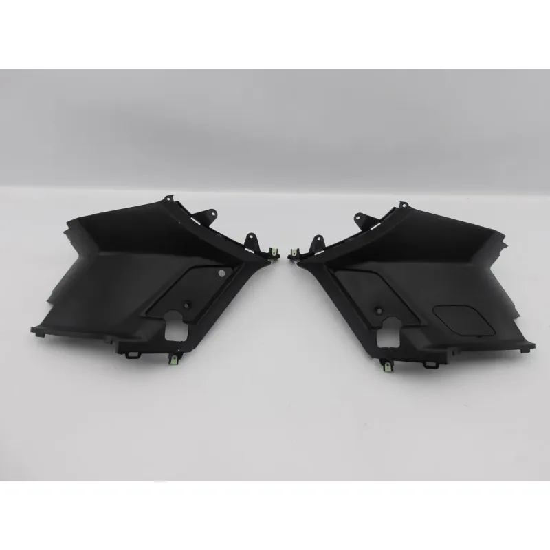 Demi flanc selle droit PEUGEOT KISBEE 50 2021 - 2023