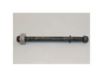 Axe de roue arriere KAWASAKI ZX6R 600 NINJA 1998 - 1999