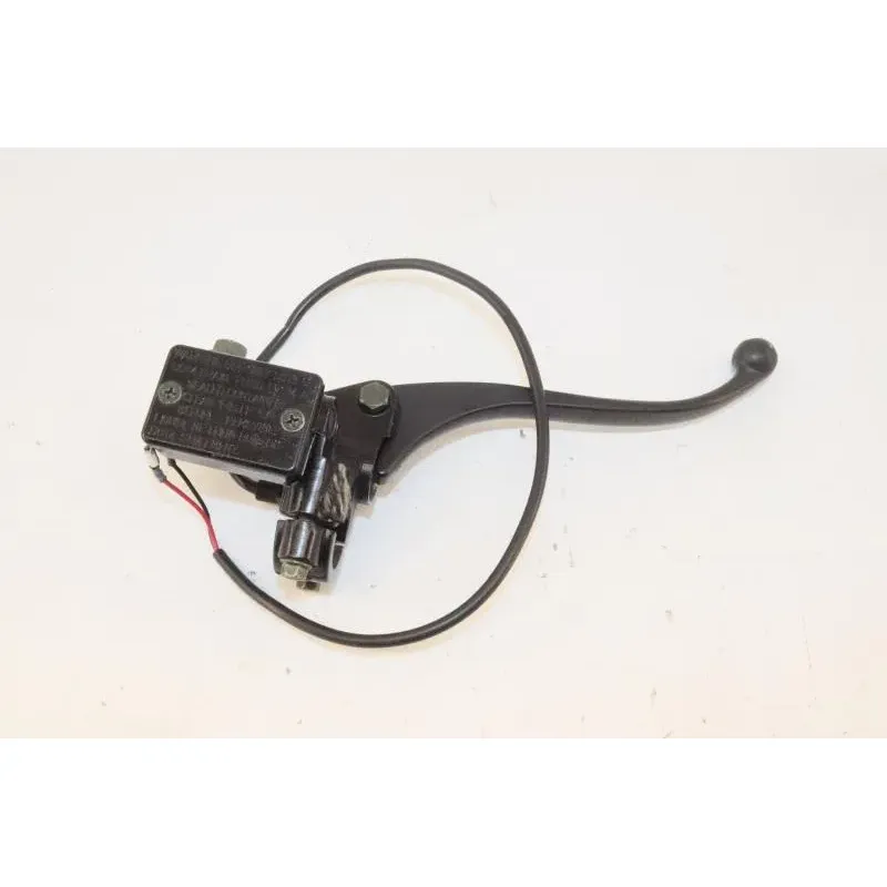 Maitre cylindre frein avant UB QT 50 2021 - 2022