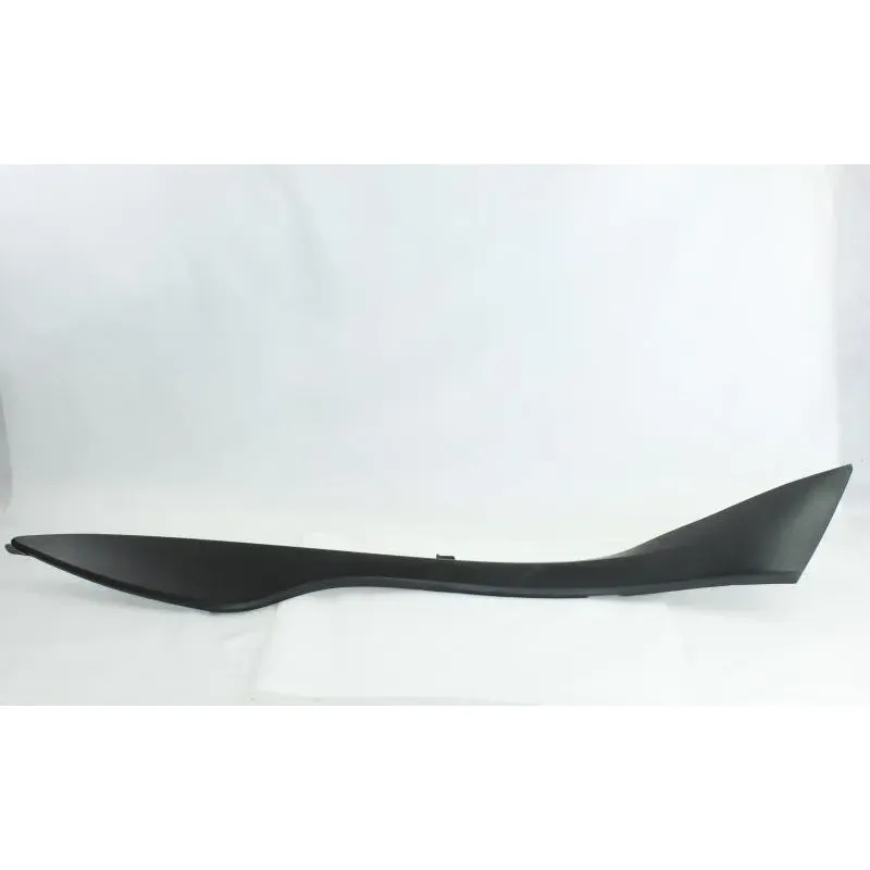 Demi flanc selle droit SUZUKI UH 400 BURGMAN 2007 - 2010