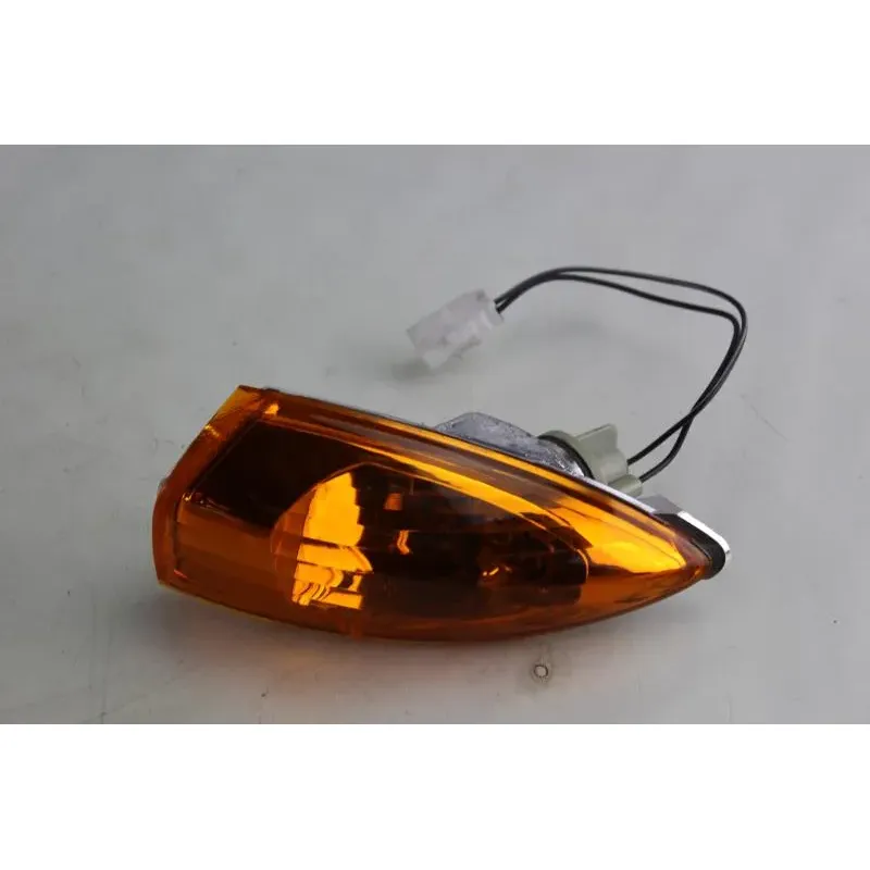 Clignotant arriere droit PIAGGIO FLY 125 2007 - 2013