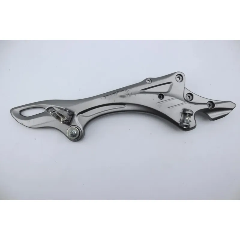 Platine avant droite SUZUKI SFV 650 GLADIUS 2009 - 2015