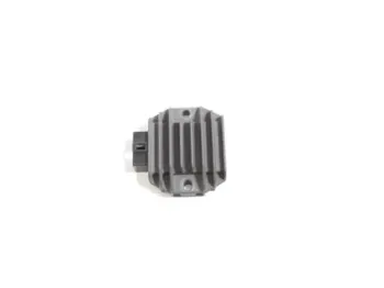 Regulateur charge batterie YAMAHA YBR 125 CUSTOM 2008 - 2014