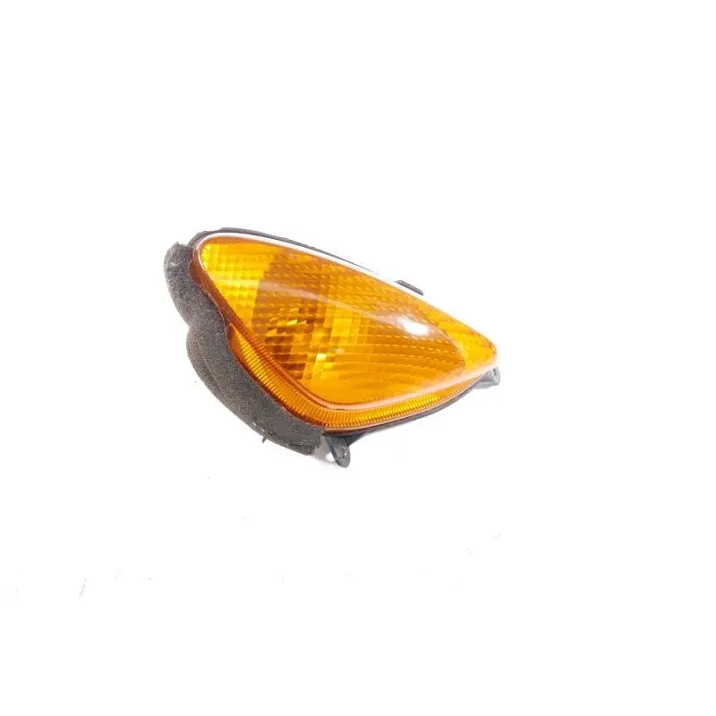 Clignotant avant droit HONDA NTV 650 DEAUVILLE 1998 - 2005