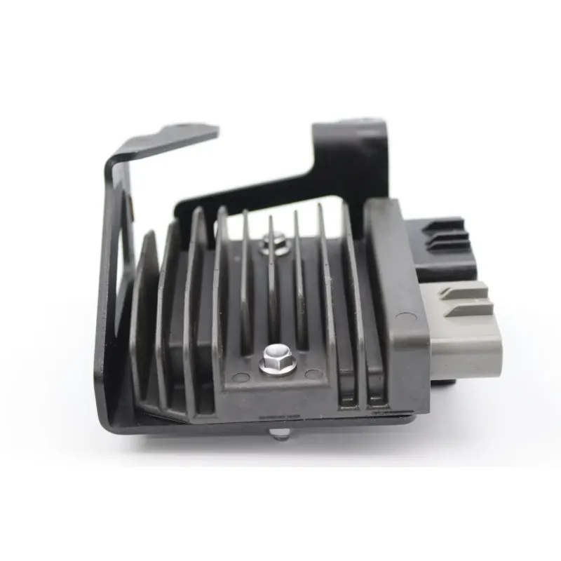 Regulateur charge batterie TRIUMPH STREET TRIPLE 765 RS ABS 2023 - 2024