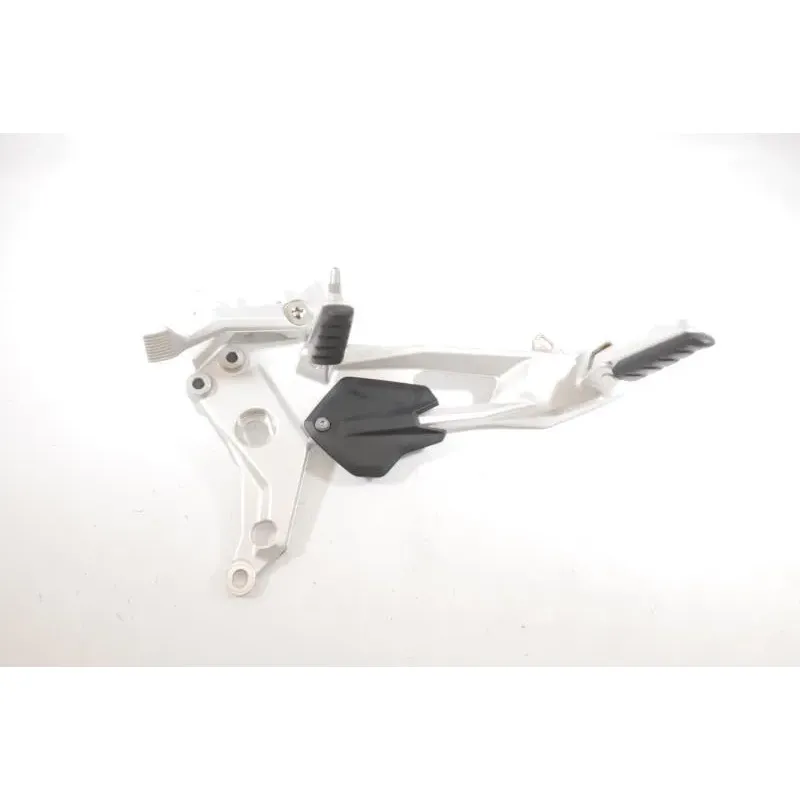 Platine avant droite BMW F 900 R 2019 - 2025