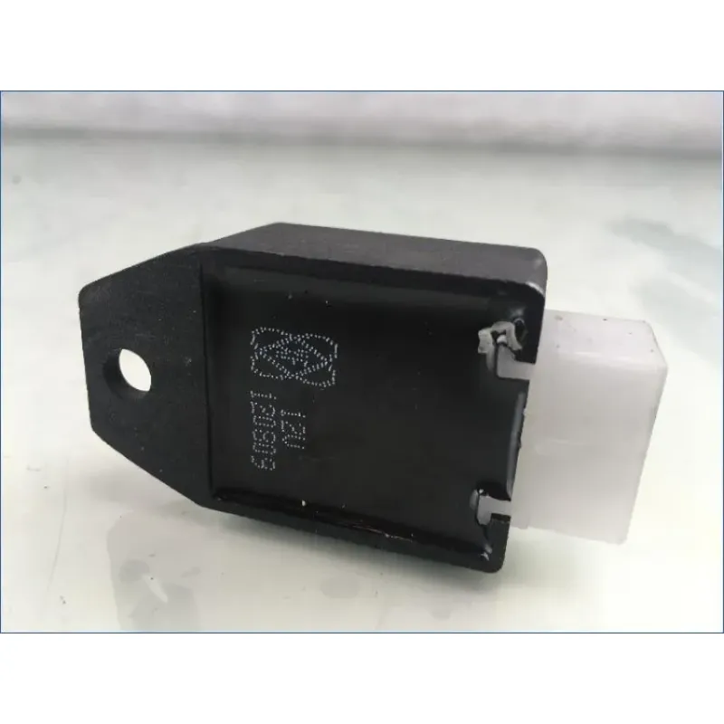 Regulateur charge batterie EUROCKA GY02C 2013 - 2013