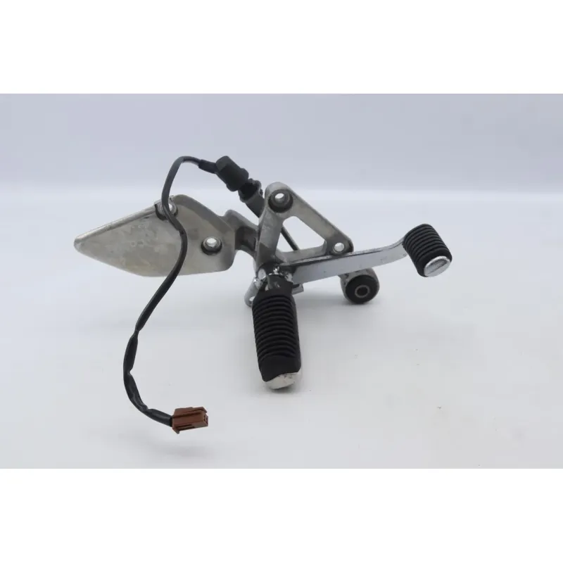 Platine avant droite YAMAHA FZS 600 FAZER 2002 - 2003