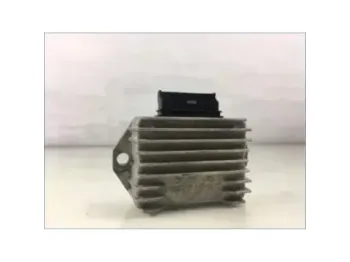 Regulateur charge batterie PIAGGIO VESPA LX 50 2T FL 09-13