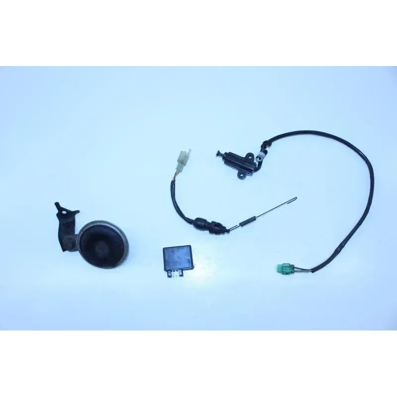 Relais boitier electrique SUZUKI SV 650 N 1999 - 2002