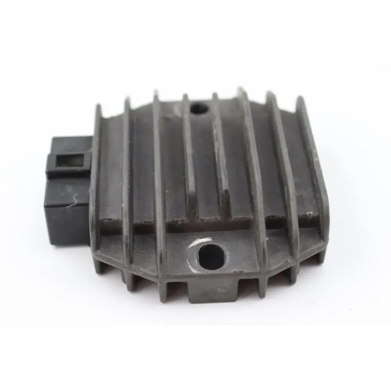Regulateur charge batterie YAMAHA YBR 125 2007 - 2009