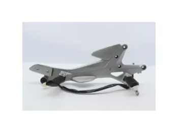 Platine avant droite HONDA CBF 500 2004 - 2007