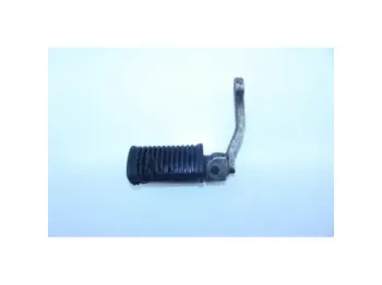 Repose pieds avant droit SUZUKI GN 125 1982 - 1999
